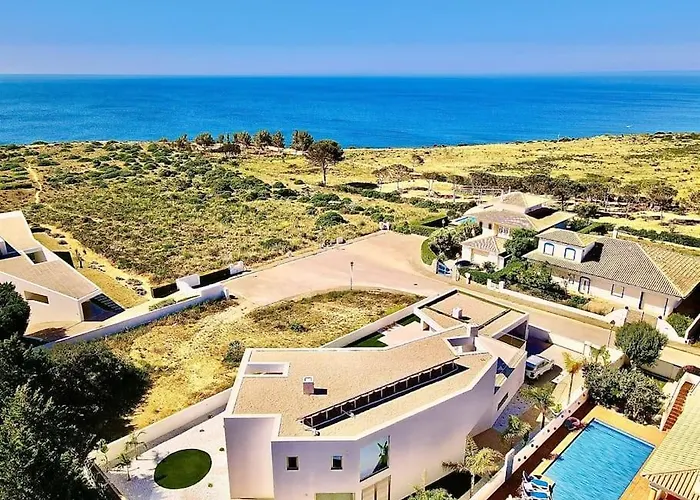 Villa Ocean View Architectural Modern