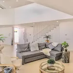 Villa Ocean View Architectural Modern Burgau