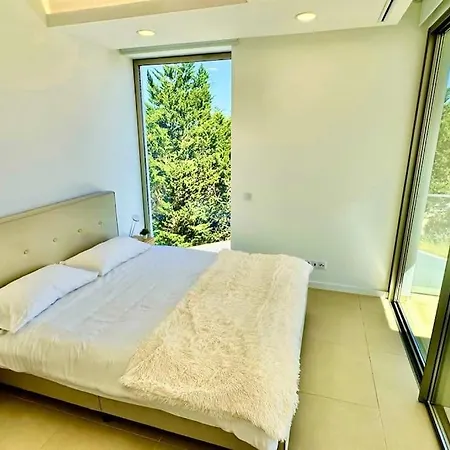 Ocean View Architectural Modern Villa *